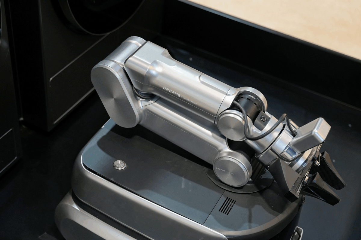 觅洗衣机在CES舞台上展示AI洗护野心凯